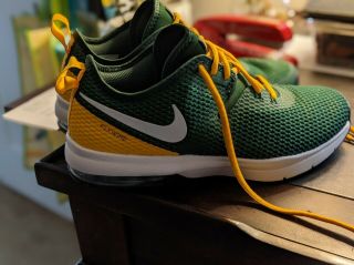 Green Bay Packers Nike Air Max Typha 2 Trainer Sneaker Size 7.  5 (womens Size 8)