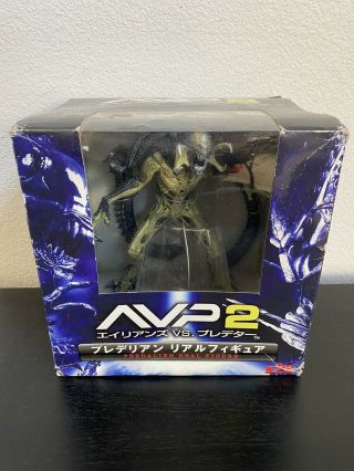 Alien Vs Predator Predalien Avp2 Japan Figure Real 9.  1inch