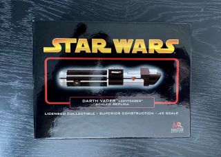 Star Wars Master Replicas Sw - 316.  45 Scale Lightsaber Darth Vader