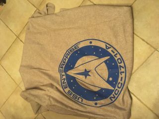 Star Trek VI The Undiscovered Country Enterprise NCC - 1701 - A Prop Blanket 2
