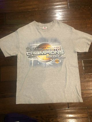 Vintage Nba Los Angeles Lakers 2001 Back - To - Back Champions T - Shirt,  Size Large