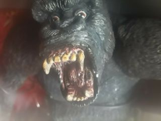King Kong Feature Film Figure Deluxe Box Set By Mcfarlane Toys
