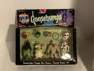 1996 Goosebumps Reading Is A Scream Collectible Figure Key & Finger Rings 82031