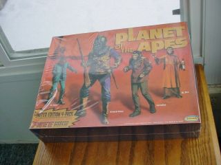 Aurora Model Kit Planet Of The Apes Limited Edition 4 Pack 1 Of 5,  000