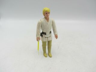 1977 Kenner Star Wars Luke Skywalker Action Figure W/ Yellow Lightsaber