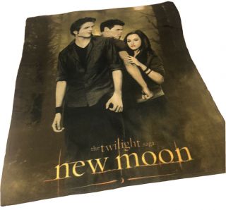 The Twilight Saga Moon Edward Bella Jacob Blanket Throw Fleece 48 In X 60 In