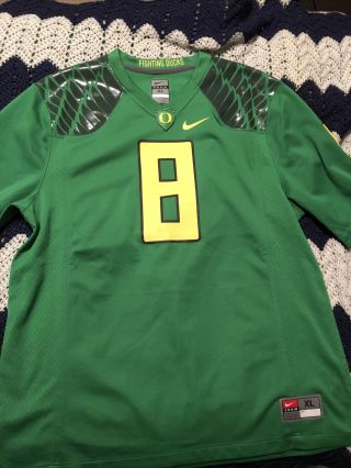 Mighty Oregon Ducks Marcus Mariota 8 Football Jersey Green Xl