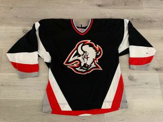 Buffalo Sabres Black Goat Head Vintage 90 
