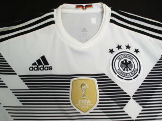adidas Germany Home World Cup 2018 BR7843 Soccer Jersey Football Shirt 10 OZIL 3