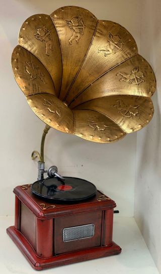 Vintage Golden Red Color Phonograph Antique Handmade Gramophone Etch Decoration