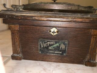 Oak Victor Type Ii Humpback Phonograph Cabinet & Parts Talking Machine
