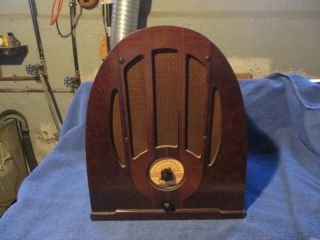 1937 Philco Cathedral Radio Model 37 - 93