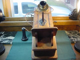 Antique Western Electric 143 W Hand Crank Wall Mount Oak Case Telephone
