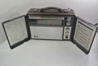 General Electric Ge P2900a World Monitor Radio 12 Band Am/fm Rare 1969