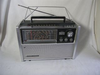 1968 Panasonic Rf - 5000a Am Fm 11 Band Short Wave Portable Radio Cosmetic Repair