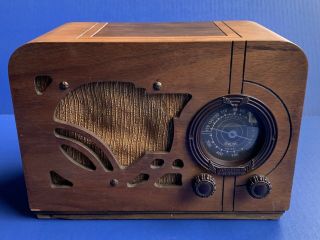 Vintage 62 - 4251938 Airline Wood Radio Antique Tube Radio Montgomery Ward 1938