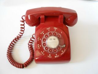 Vintage 1978 Bell System Red Western Electric 500 D2m Star Rotary Dial Telephone