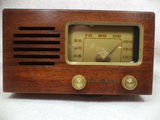 Exceptional Vintage General Electric Am Tube Radio Model 430 - Restored