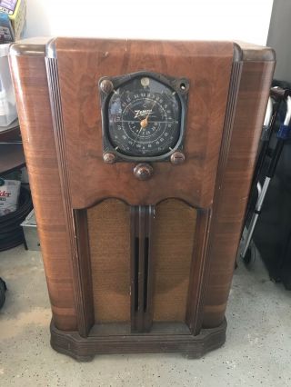 Antique Zenith Tube Radio Model 10s - 155 1937