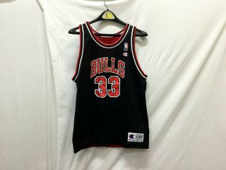 Youth Xl 18 - 20 Champion Chicago Bulls Reversible Pippen Jersey 33