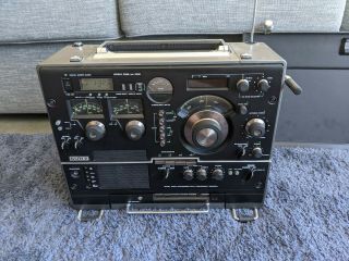 Sony World Zone Model No.  Crf - 330k Fm/sw/mw/lw Radio Receiver