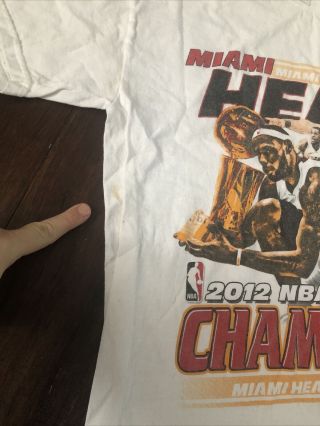 2012 Miami Heat Lebron James Dwyane Wade Finals Champions Medium Shirt 3