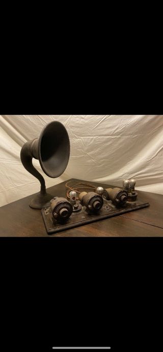 1924 Atwater Kent Bread Board Radio And Speaker
