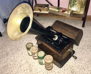 1910 Edison Standard Phonograph With 4 Cylinders And Collector’s Booklet