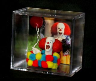 It Pennywise The Clown Collectible (inspired By Display).  U Get All U C