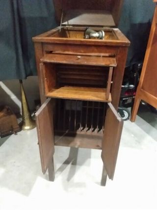Victor Victrola Phonograph Model Vv - Iv In Custom Lundstrom Oak Cabinet