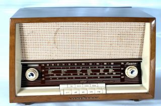 Vintage Fonovox Loewe Opta Magnet Tube Radio Type 06731w West Germany