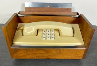 Vintage Western Electric/bell Landline Telephone In Wood Box Model 2910a10 - 050