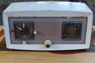Vintage Montgomery Ward Airline Tube Radio Model 25br - 1549b Repair Restore