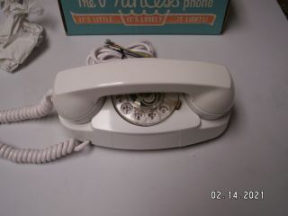 Vintage Western Electric Princess Bell System Telephone Phone White