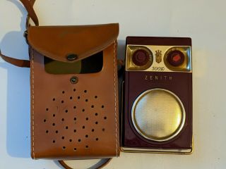 Vintage Zenith Royal 500 D Maroon Radio With Case For Repair