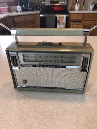 Vintage Magnavox 10 Transistor Am/fm Radio Model Fm - 90 1950 