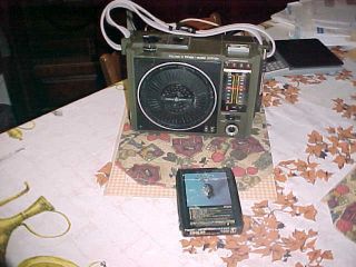 Vintage G E Music Center 8 Track Am/fm Portable Radio 3 - 55078