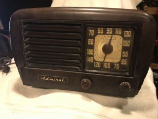 Admiral Radio,  A Classic Table Radio,  A " Aeroscope ".  Model,