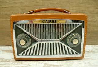 Vintage Capri 7 Transistor Radio Made In Japan Leather Portable Am Retro