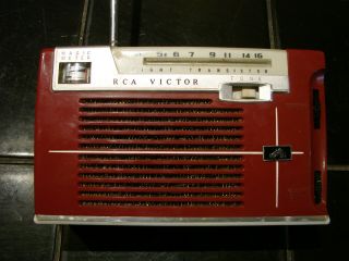 R.  C.  A Eight Transistor Radio