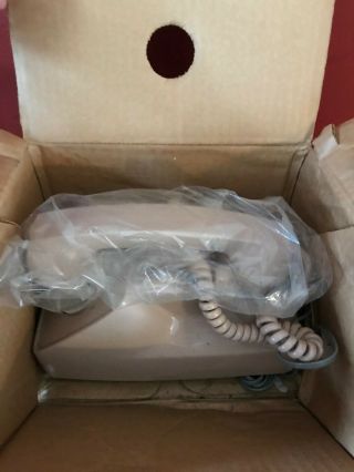 Nos Vintage Gte Automatic Electric Rotary Telephone.