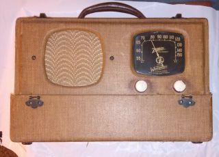 Vintage Zenith Universal Radio 6g501m W/long Distance Wavemagnet Tube Radio - E7