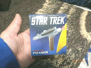 Star Trek Light Up Phaser With Booklet