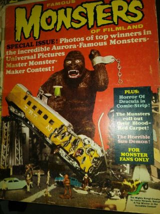 Famous Monsters Of Filmland 32 The Munsters Tv Family Story Monster Maker Photo