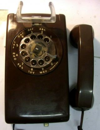 Vintage Wall Rotary Dial Brown Telephone Itt 193499 - 105 " Startone " Handset W/vol