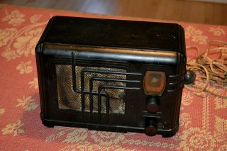 Vintage Antique Fada Model 260 Radio -,  Repair Or Restoration