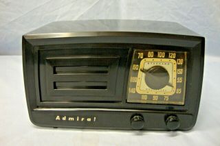 1951 Admiral Bakelite Tube Radio Model 5j21n