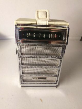 Vintage Sears Solid State Transistor Radio Great (no Cracks)