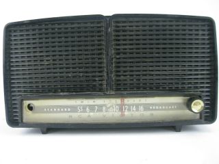 Vintage 1956 Rca Victor Am Tube Radio Model 8 - X - D Black
