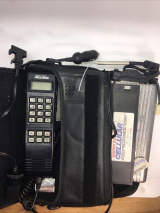 Vintage Motorola Scn2497b Mobile Bag Car Phone A02